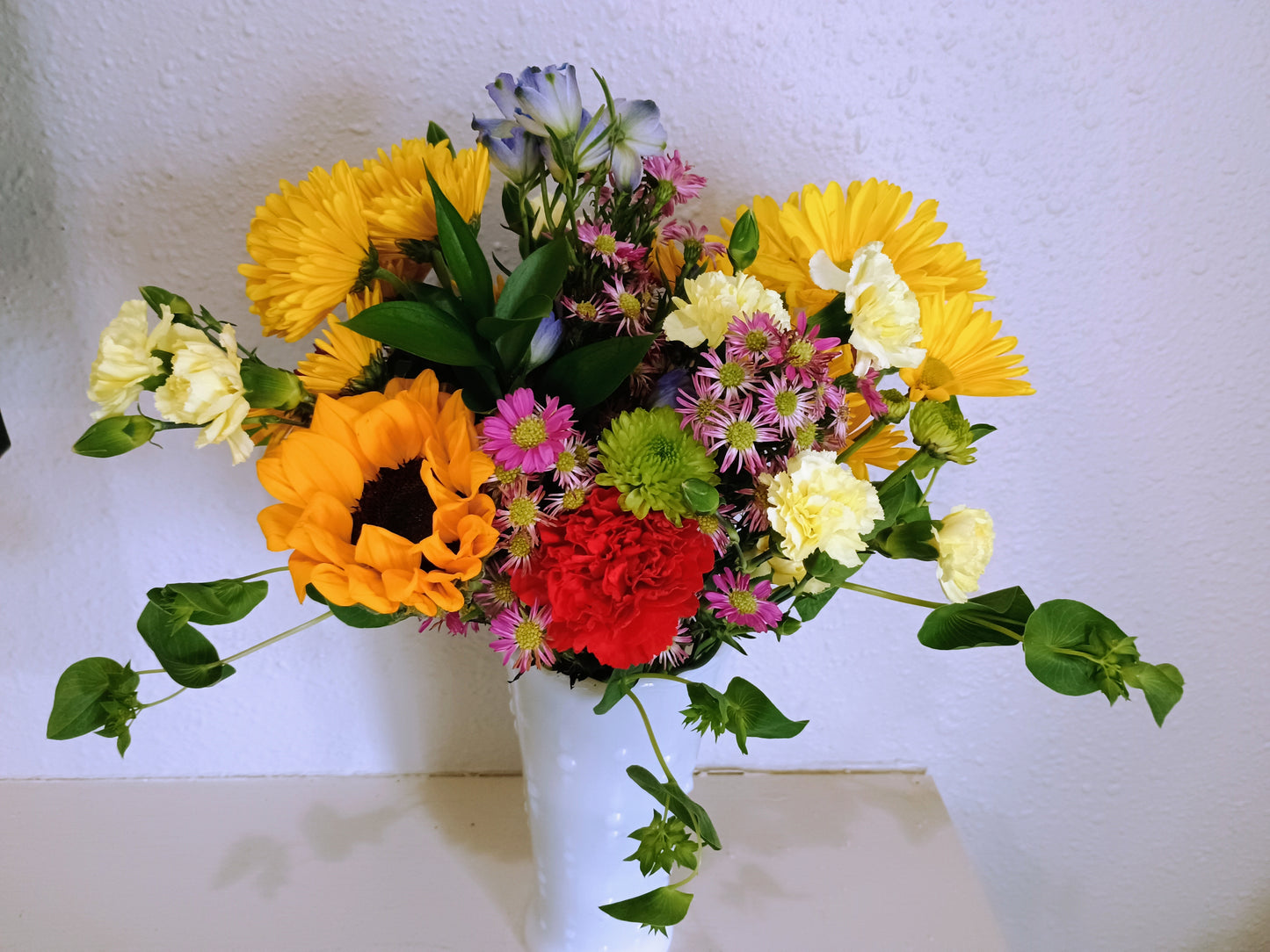 JOYFUL BLOOMS