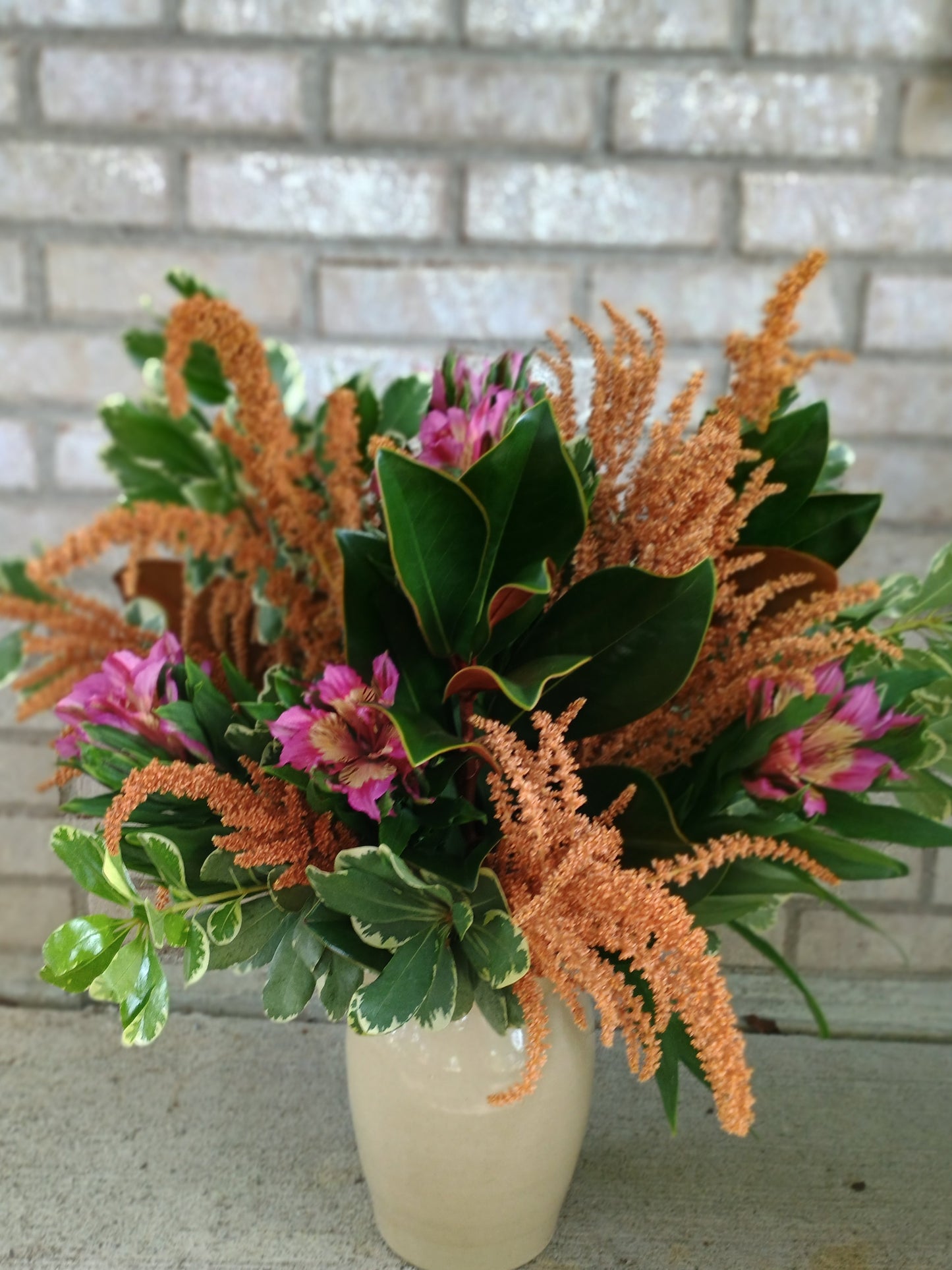 BURST OF AUTUMN (SEASONAL)