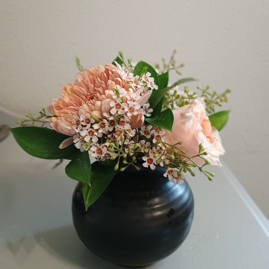 TOUCH OF CLASS FOR YOUR TABLE